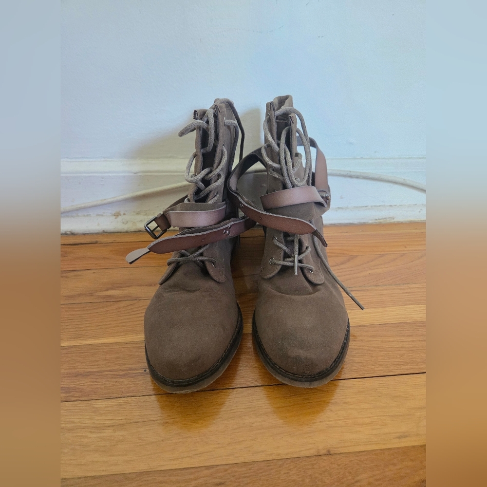 ShoeDazzle Brown Lace-Up Ankle Boots with Straps